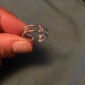 Elegant Silver Women's Ring